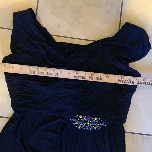 Patria Maxi Cocktail Dress - Picture 10 of 11